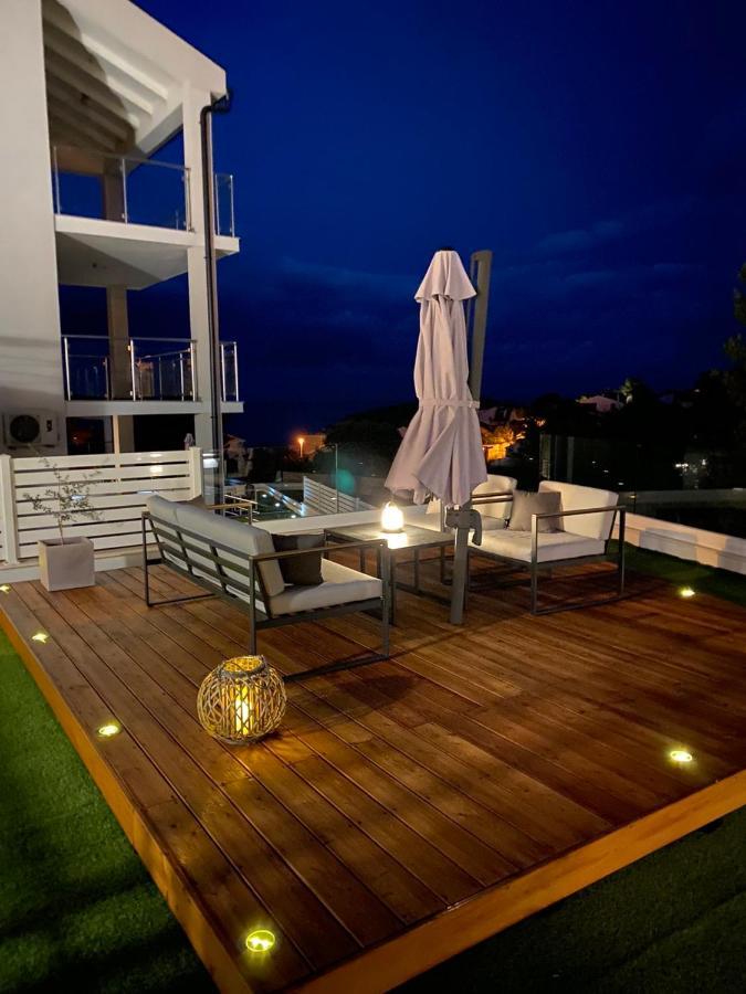 Ellavis Apartments Eksteriør billede