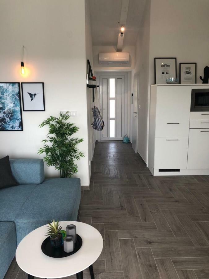 Ellavis Apartments Eksteriør billede